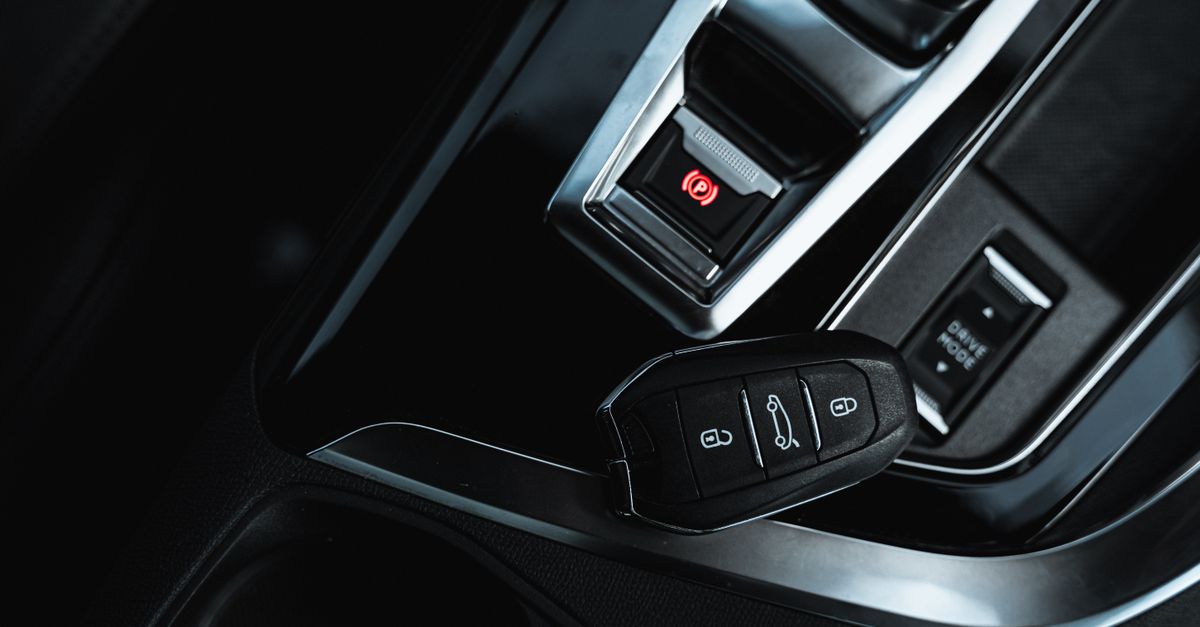 Honda car key fob — Jackson County Locksmith