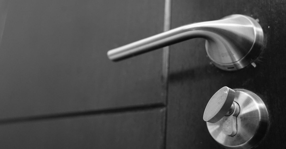Should You Rekey or Replace Locks After Buying a Jackson County Home? — Jackson County Locksmith