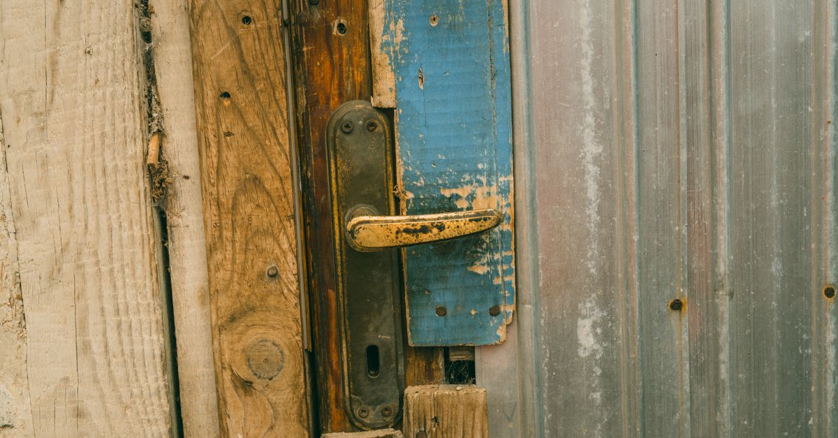 door security hardware — Jackson County Locksmith