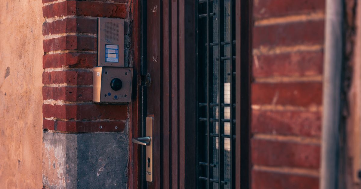 Just Moved In? A Residential Locksmith Security Checklist — Jackson County Locksmith